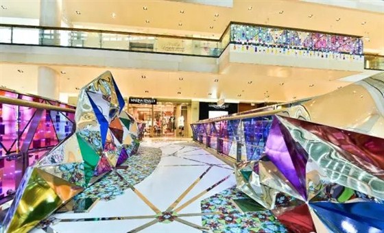 金融街购物中心“万花筒”主题艺术商业美陈