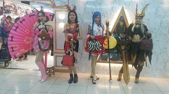南京玉桥：侏罗纪世界 霸主归来 “玉”你同庆大型恐龙美陈展
