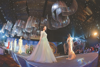 “南京新娘”婚礼秀活动近日在南京成功举办