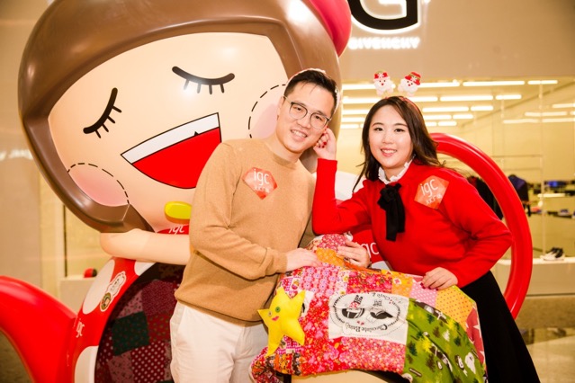 广州天汇广场igc Chocolate Rain主题圣诞场景美陈展