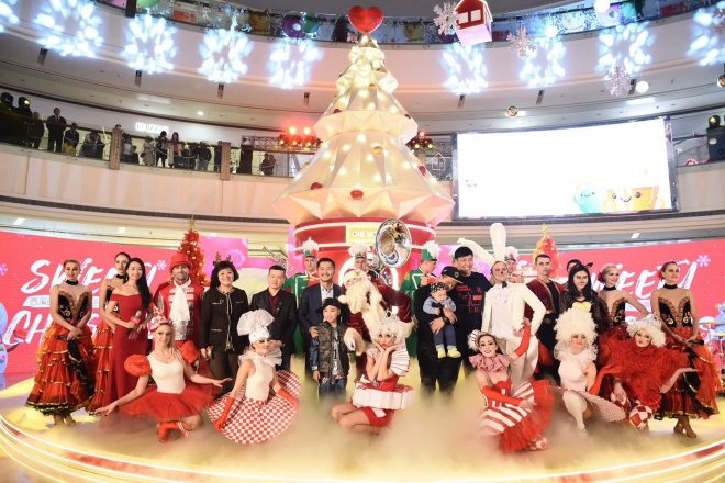 杭州西溪印象城冰淇淋主题圣诞美陈