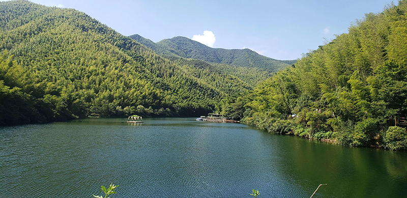 卓越前行 越无止境——在天目湖水世界和南山竹海中领略夏日激情