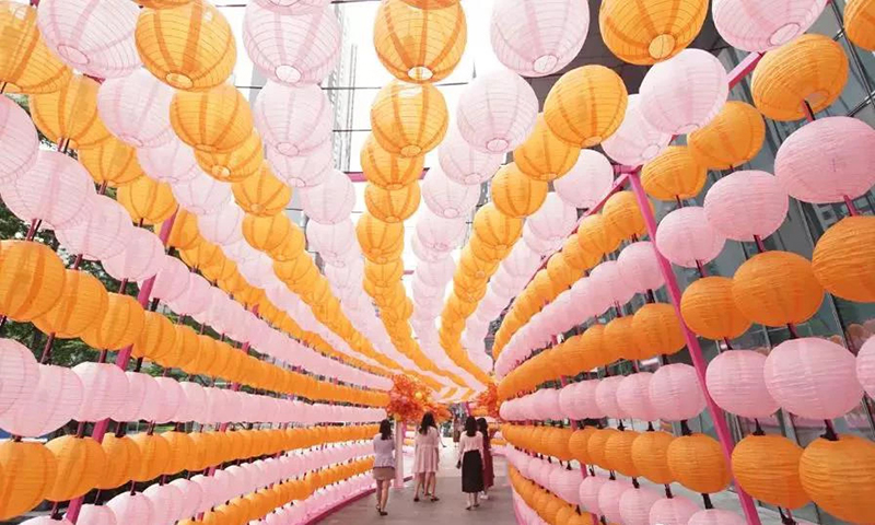 广州天汇广场中秋特色长廊场景美陈